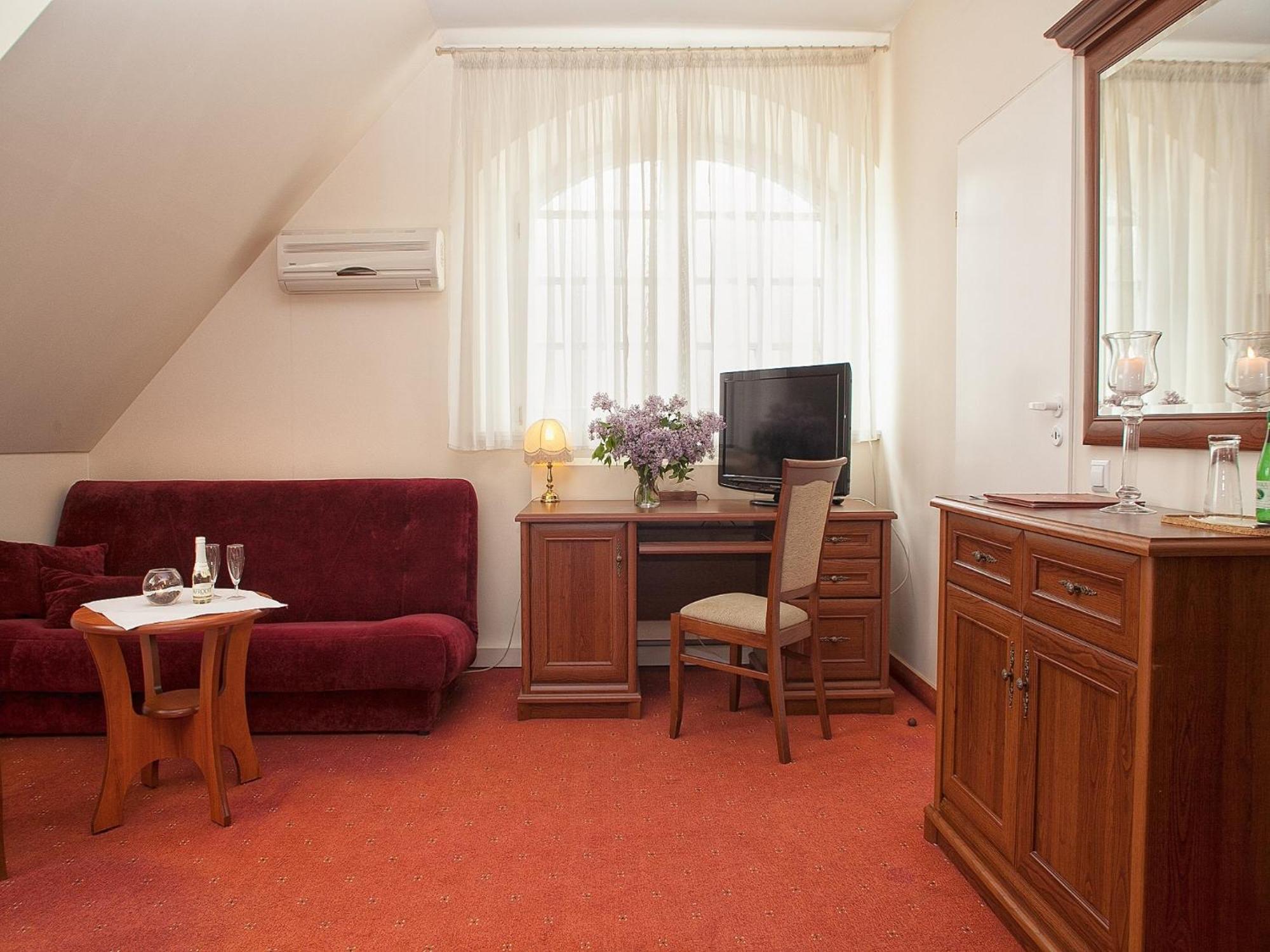 Pensjonat Zacisze Plewiska Habitación foto