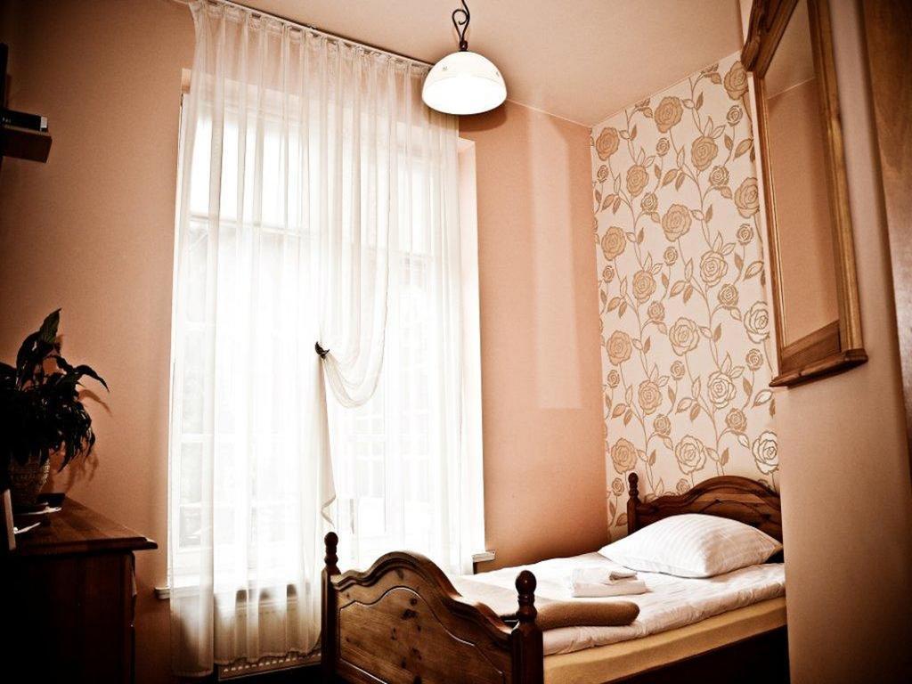 Pensjonat Zacisze Plewiska Habitación foto